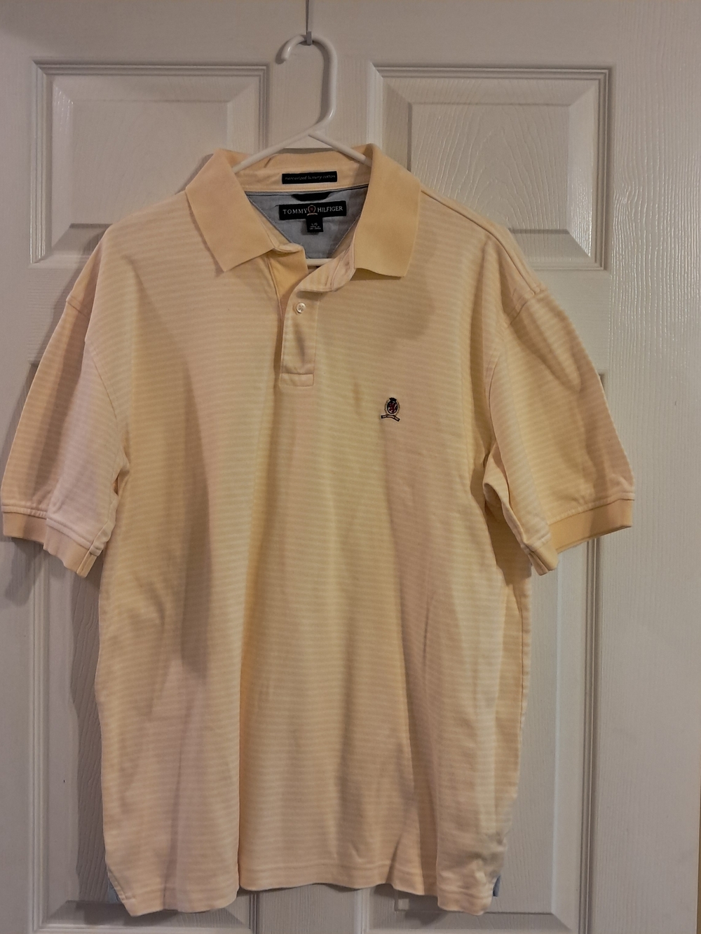 Tommy Hilfigure Men's Pale Yellow Polo Shirt Size Large